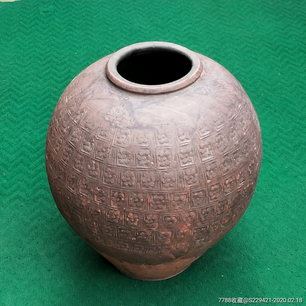 金钱印纹硬陶大缸清代老窑陶器酒坛子收藏品